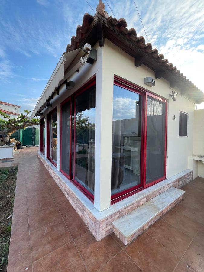 Country Lux Apartment Near Airport Markópoulon エクステリア 写真